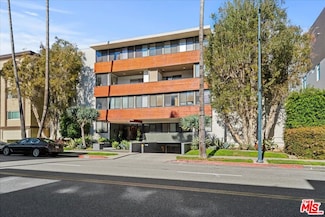 262 N Crescent Dr Unit 3A, Beverly Hills, CA 90210