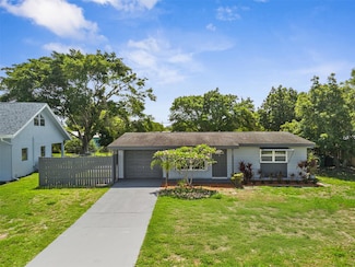 845 SE Airoso Blvd, Port Saint Lucie, FL 34983