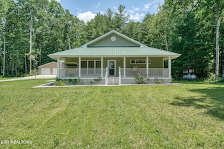 213 Indian Rock Trail, Jamestown, TN 38556