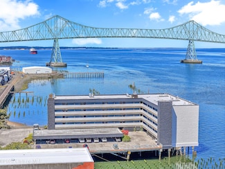 1 3rd St, Astoria, OR 97103