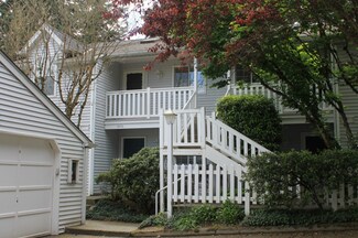 12371 SE 41st Ln, Bellevue, WA 98006