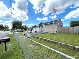 6612 E B St, Tacoma, WA 98404