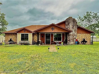 4231 Pleasant Hill Rd, Haworth, OK 74740