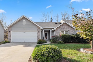 154 Wiltshire Cir, Fletcher, NC 28732
