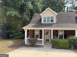 960 Windwood Ct, Atlanta, GA 30349