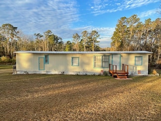 279 Eason Ave, Collins, GA 30421