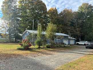 413 Pine St, Dover Foxcroft, ME 04426