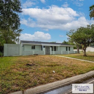 1802 High St, Harlingen, TX 78550