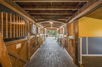 5825 Vermont 30, Townshend, VT 05353