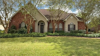 150 Primrose Dr, Belle Chasse, LA 70037
