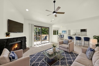 21100 Gary Dr Unit 215, Castro Valley, CA 94546
