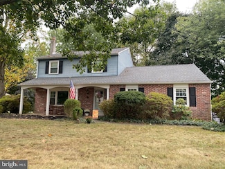 516 Taylor Ave, Newtown, PA 18940