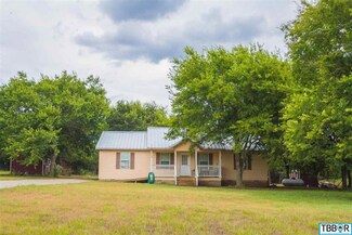 2711 Tower Dr, Moody, TX 76557
