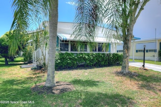 827 Wren Cir, Sebastian, FL 32976