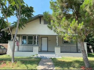 817 E Mulkey St, Fort Worth, TX 76104