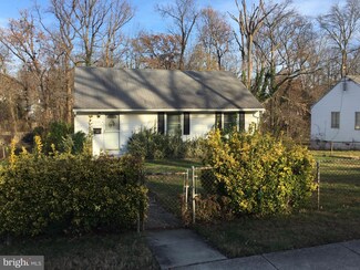 1835 Peabody Dr, Falls Church, VA 22043
