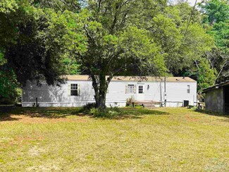 3200 Deloach Ln, Milton, FL 32570