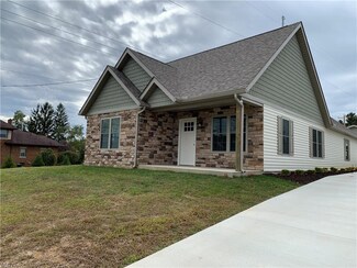 425 N Main St, Bethesda, OH 43719