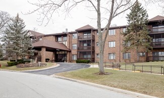 7737 W Golf Dr Unit 203, Palos Heights, IL 60463