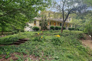 15 Jasper Ln, Tyngsboro, MA 01879