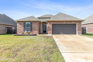 209 Hunters Hill Dr, Duson, LA 70529
