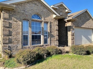 9616 Flowering Spring Trail, Crowley, TX 76036