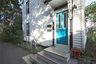 14 Hamlin Ct, Portland, ME 04102
