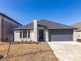 643 Olympic, Red Oak, TX 75154