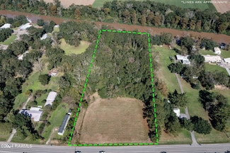 19546 Louisiana 182, Jeanerette, LA 70544