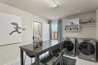 218 Twin View Vista Dr, Nevada, TX 75173