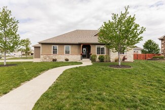 2305 Sunset Ridge Dr, Salina, KS 67401
