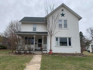 309 N Main St, Cuba City, WI 53807