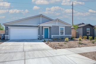 2012 Richard Ave, Sanger, CA 93657
