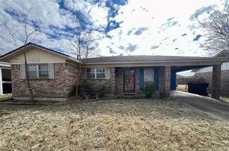 2040 Orbit Dr, Bossier City, LA 71112