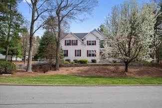 54 Wagon Rd, Walpole, MA 02081