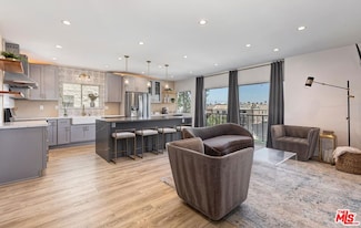 1115 S Elm Dr Unit 401, Los Angeles, CA 90035