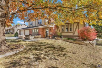 3930 SW Nottingham Rd, Topeka, KS 66610