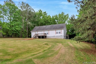 107 Kingswood St, Bracey, VA 23919
