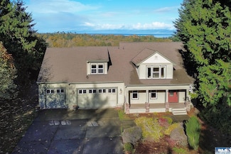 450 Elwha Bluff Rd, Port Angeles, WA 98363