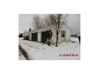 1400 Footville Richmond Rd E, Jefferson, OH 44047