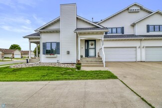 3327 23rd Ave S, Fargo, ND 58103