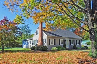 100 Bungalow Ave, Greenfield, MA 01301