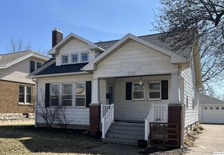 2230 Oak St, Quincy, IL 62301