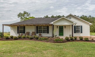233 Hypolite Miller Rd, Sunset, LA 70584