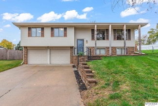 13117 Edna St, Omaha, NE 68138