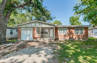 10815 Ruth Ann Dr, Dallas, TX 75228