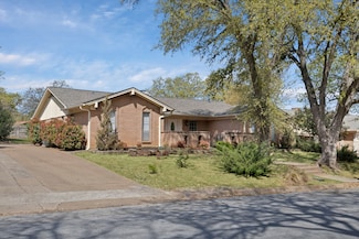 1421 Wreyhill Dr, Hurst, TX 76053