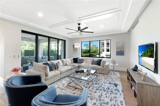 1130 3rd Ave S Unit 207, Naples, FL 34102