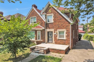 17371 Greenlawn St, Detroit, MI 48221