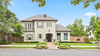 100 Southern Pines Dr, Lafayette, LA 70508